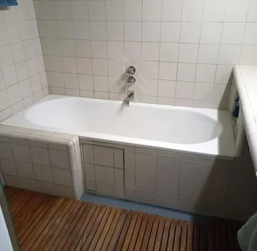 Aramis Colibri 72m2, Lit King-size, Baignoire Duo Non Professionnel Paříž